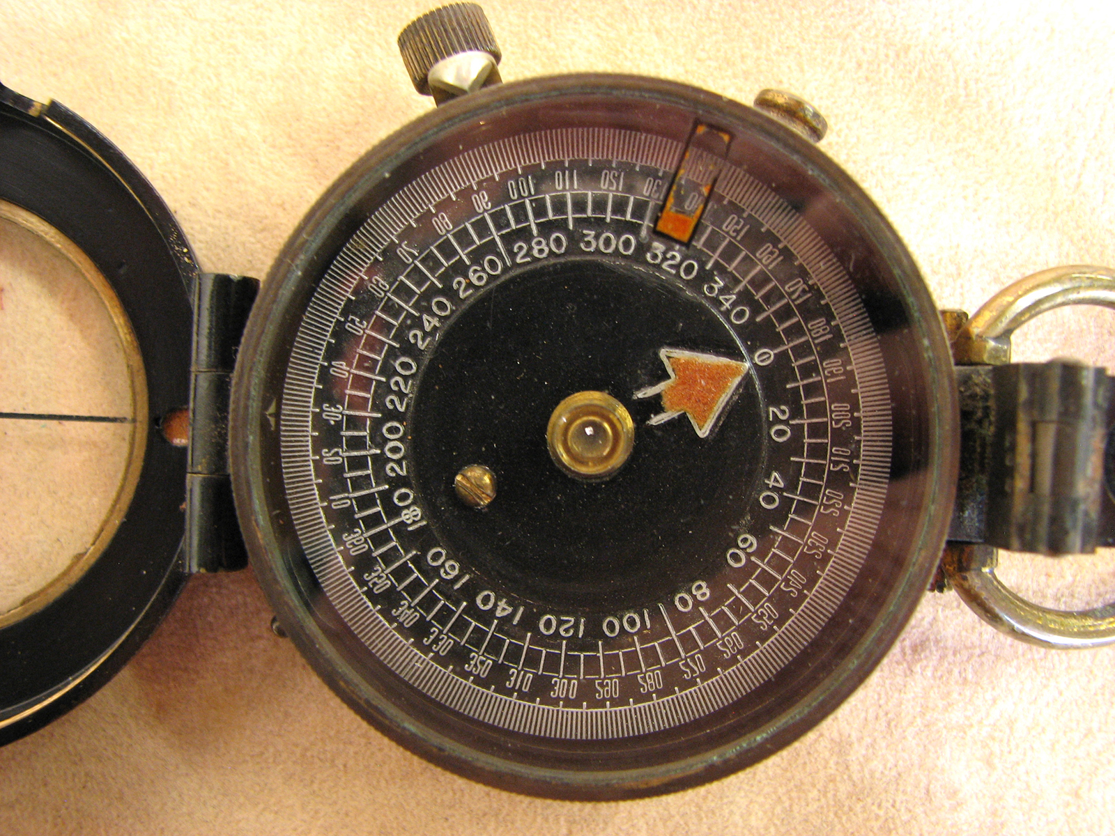 Rare WW1 Francis Barker Mk VII marching compass made for the Indian Army
